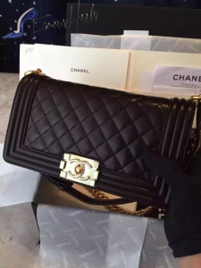 Chanel Le Boy Lambskin black 20cm